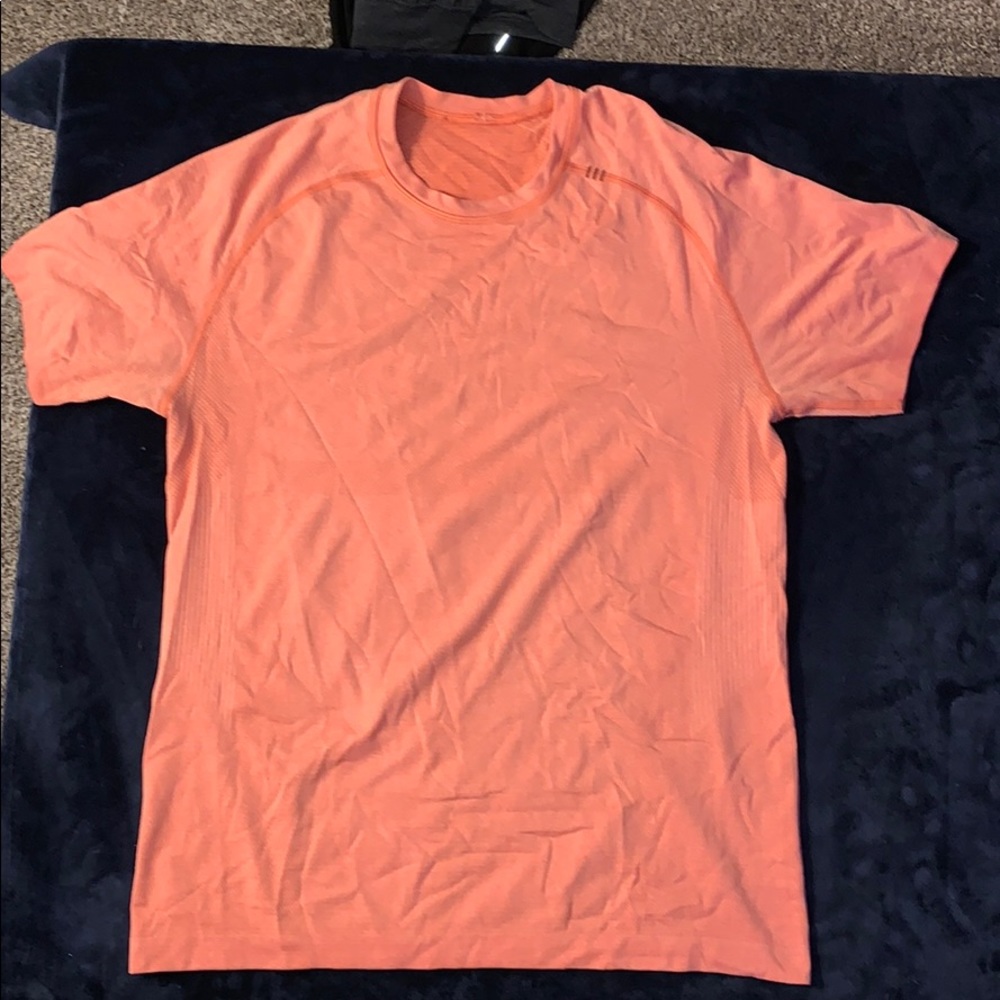 Lululemon Metal Vent Tech Short Sleeve Shirt